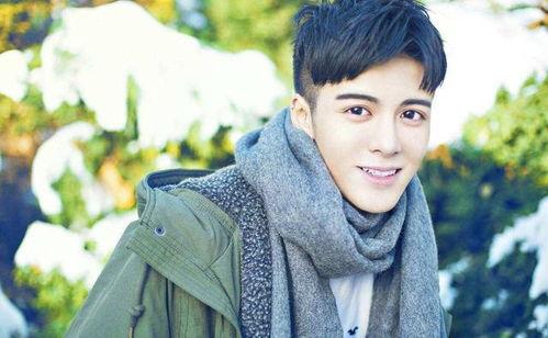 圈内爆料曾舜晞视频,揭秘明星背后的真实生活 第2张 圈内爆料曾舜晞视频,揭秘明星背后的真实生活 第2张